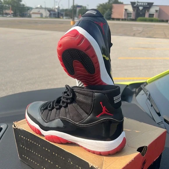 jordan 11 red klow Air Jordan Retro 'Varsity Red'  DTLR length Air Air Jordan 11 Bred Velvet